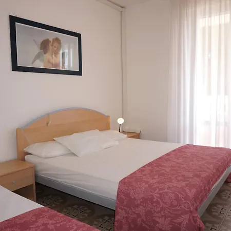 Fantastic Flat With Shared Pool For 5 Guests * Porto Santa Margherita di Caorle