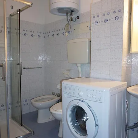 Fantastic Flat With Shared Pool For 5 Guests Porto Santa Margherita di Caorle